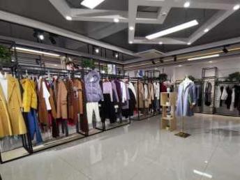 图原单正品品牌折扣货源 女装批发与广州服装鞋帽箱包国内贸易代理新趋势